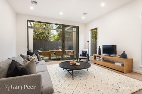 Property photo of 31B Jassa Street Bentleigh East VIC 3165