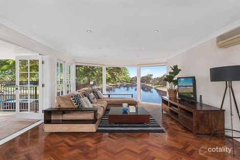 Property photo of 23 Argyle Crescent Bundall QLD 4217