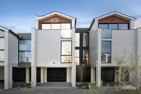 4/11 Ian Cres, Airport West, VIC 3042