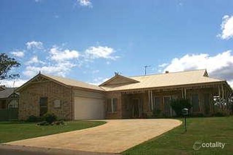21 Buckle Ct, Middle Ridge, QLD 4350