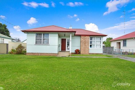 Property photo of 3 Blackman Parade Unanderra NSW 2526