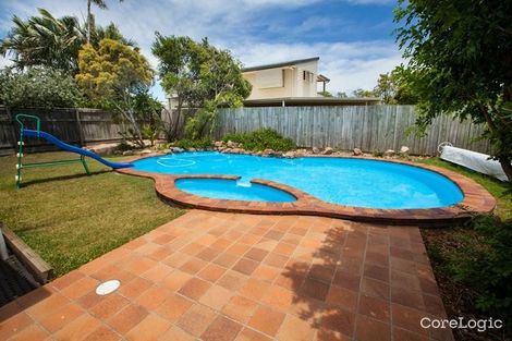 Property photo of 2 Risdon Street Carindale QLD 4152