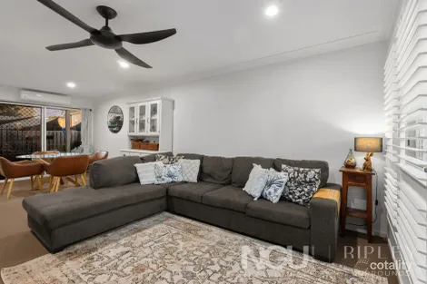 Property photo of 1/41 River Road Bundamba QLD 4304