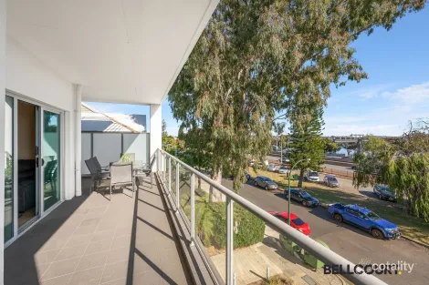 Property photo of 17/1 Preston Street Como WA 6152