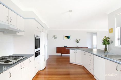 Property photo of 10 Ashton Vale Grove Horsley NSW 2530