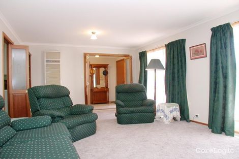 Property photo of 1 Hibiscus Court Morphett Vale SA 5162