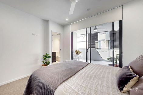 Property photo of 4093/81 Kittyhawk Drive Chermside QLD 4032