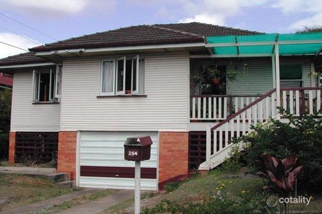 254 Webster Rd, Stafford, QLD 4053