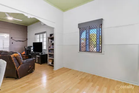 Property photo of 267 Dean Street Berserker QLD 4701