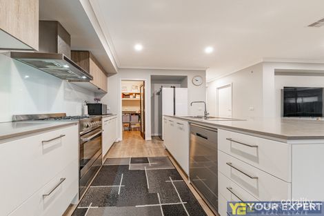 Property photo of 22 Yaralla Circuit Clyde VIC 3978