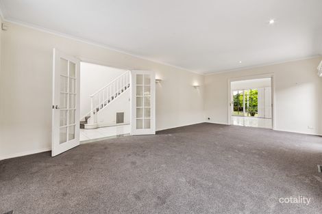 Property photo of 5 Maxwell Grove Caulfield VIC 3162