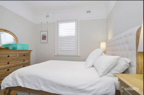 Property photo of 19 Young Street Cooks Hill NSW 2300