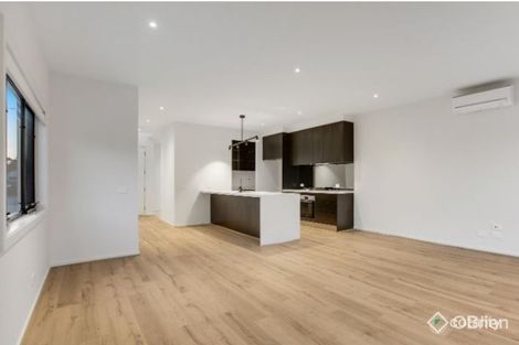 Property photo of 2/102 Berry Avenue Edithvale VIC 3196