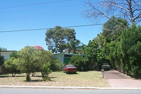 149 Fisher St, Cloverdale, WA 6105