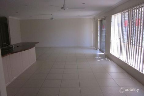 Property photo of 8 Leichhardt Avenue Rothwell QLD 4022