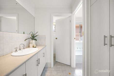 Property photo of 12 Stillwell Court Greenwith SA 5125