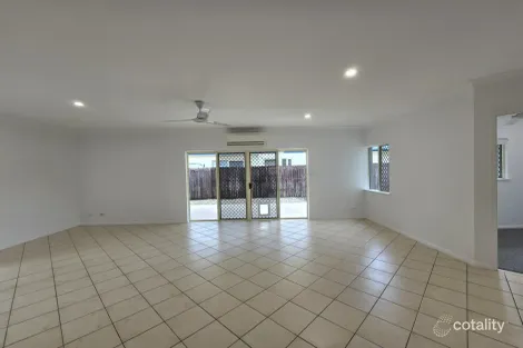 Property photo of 18 Ellis Close Kewarra Beach QLD 4879