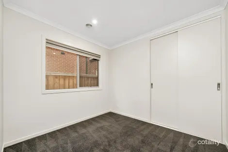 Property photo of 54 Seagrass Crescent Point Cook VIC 3030