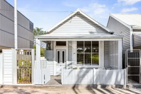 19 Bay St, Botany, NSW 2019