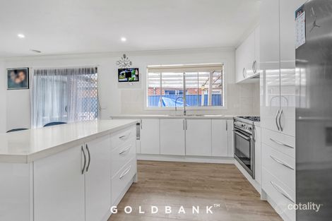 Property photo of 5 Glade Court Cranbourne VIC 3977