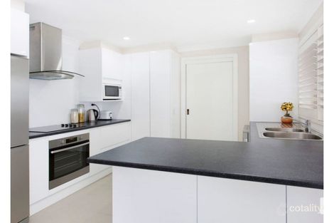 Property photo of 4/1-3 Owen Park Road Bellambi NSW 2518