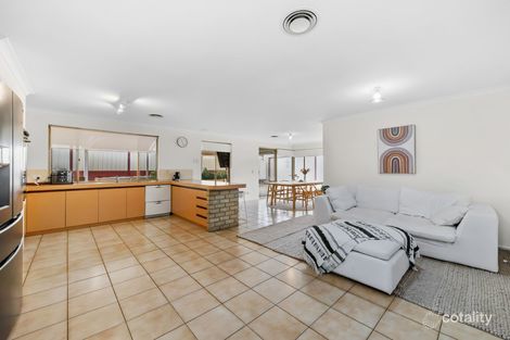 Property photo of 14 Curalo Mews South Lake WA 6164
