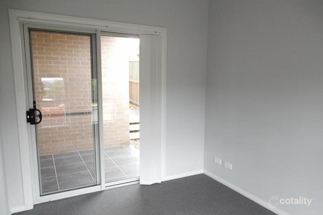 Property photo of 62 Holland Drive Spring Farm NSW 2570
