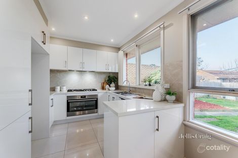 Property photo of 42 Kingswood Avenue Mount Waverley VIC 3149