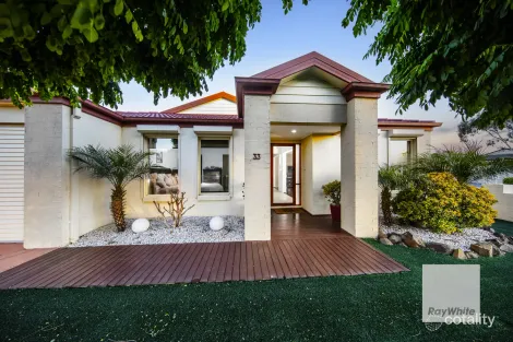 33 Nepean Way, Taylors Hill, VIC 3037