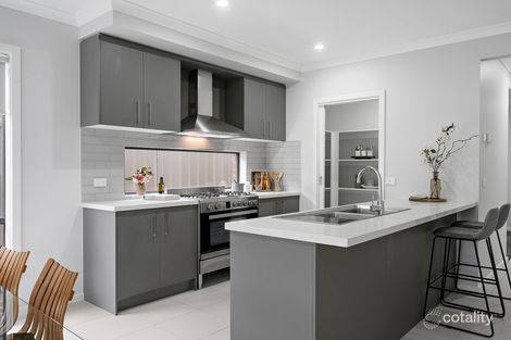 Property photo of 16 Riverine Street Wollert VIC 3750