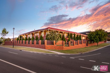Property photo of 1 South Hidden Valley Circuit Beaconsfield VIC 3807