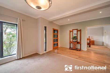 Property photo of 1 Murray Avenue Pakenham VIC 3810