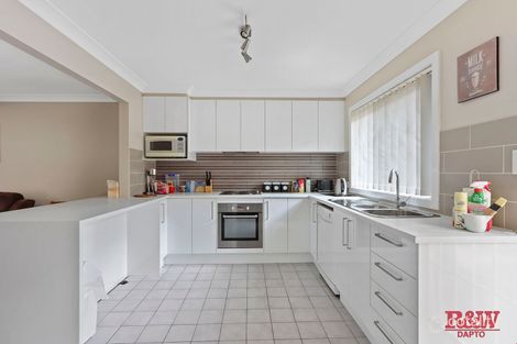 Property photo of 10/30-32 Bateman Avenue Albion Park Rail NSW 2527