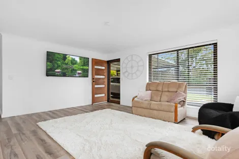 Property photo of 4 Heran Court Urangan QLD 4655