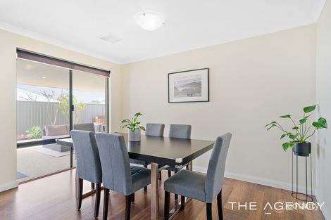 12 Labatt Gdns, Wandi, WA 6167