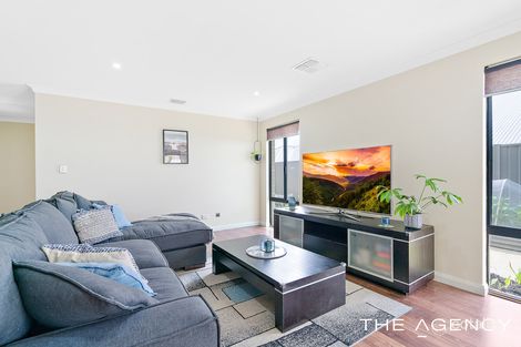 Property photo of 12 Labatt Gardens Wandi WA 6167