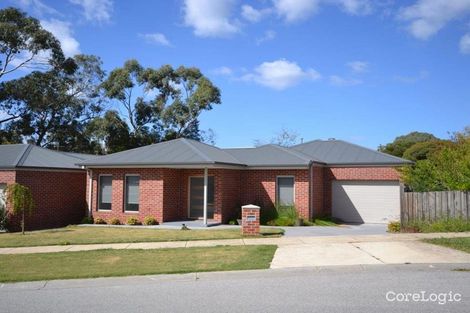 Property photo of 3 St James Park Rise Mooroolbark VIC 3138