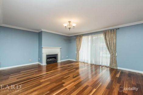 Property photo of 16 Lakefront Circle The Vines WA 6069