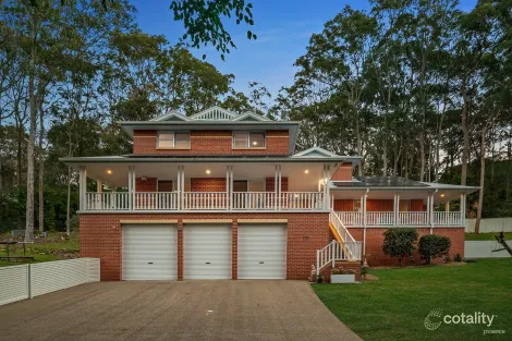 Property photo of 22 Wollundry Close Eleebana NSW 2282