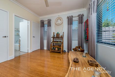 Property photo of 18 Karalla Elbow Quinns Rocks WA 6030