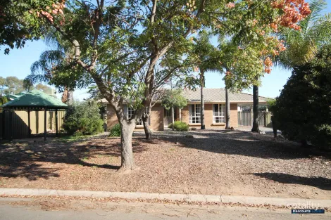 18 Bywaters Ave, Willaston, SA 5118