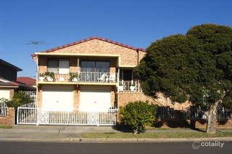 12 Brunswick Cres, St Johns Park, NSW 2176