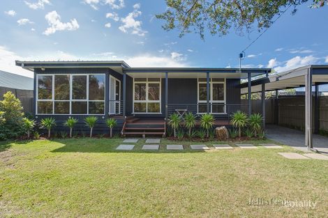 5 Charles St, Blairgowrie, VIC 3942
