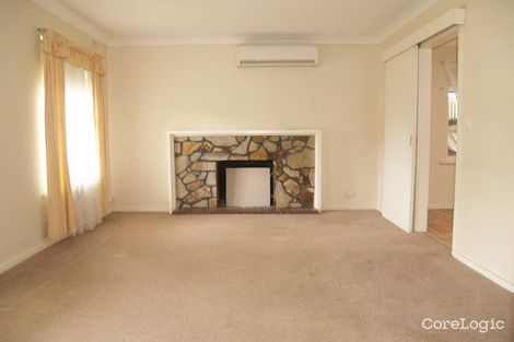 Property photo of 19 Collins Parade Hackham SA 5163