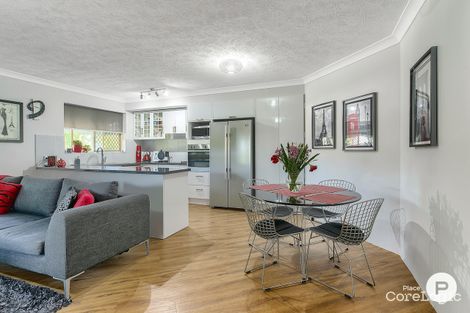 Property photo of 2/27 Nelson Street Coorparoo QLD 4151