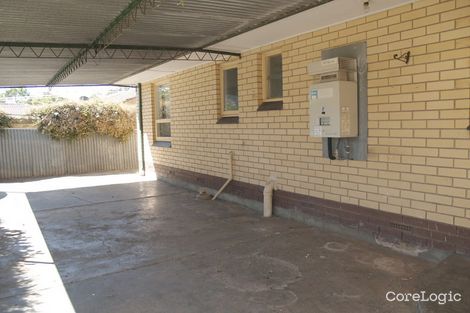 Property photo of 19 Collins Parade Hackham SA 5163