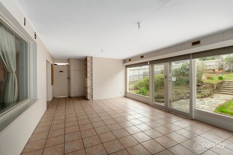 Property photo of 7 McComas Grove Burwood VIC 3125