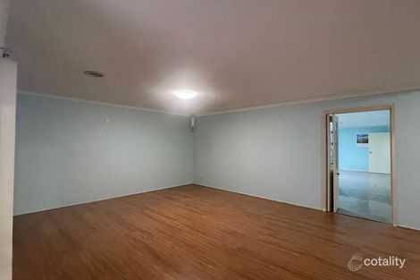 Property photo of 6 Perret Walk Sydenham VIC 3037