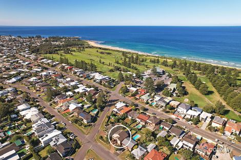 54 Bellevue St, Shelly Beach, NSW 2261