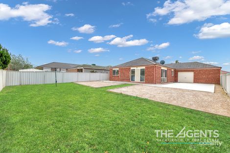 Property photo of 22 Marrowie Place Taylors Hill VIC 3037